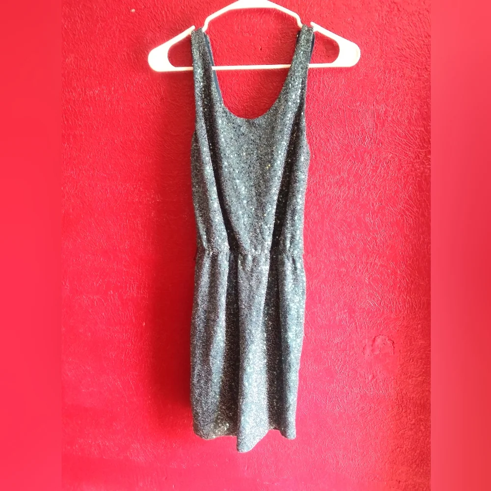 Express woman's sequence dress extra small - Picture 2 of 6